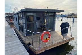 Hausboot Fjord Vela mit Biosauna in Barth in Barth